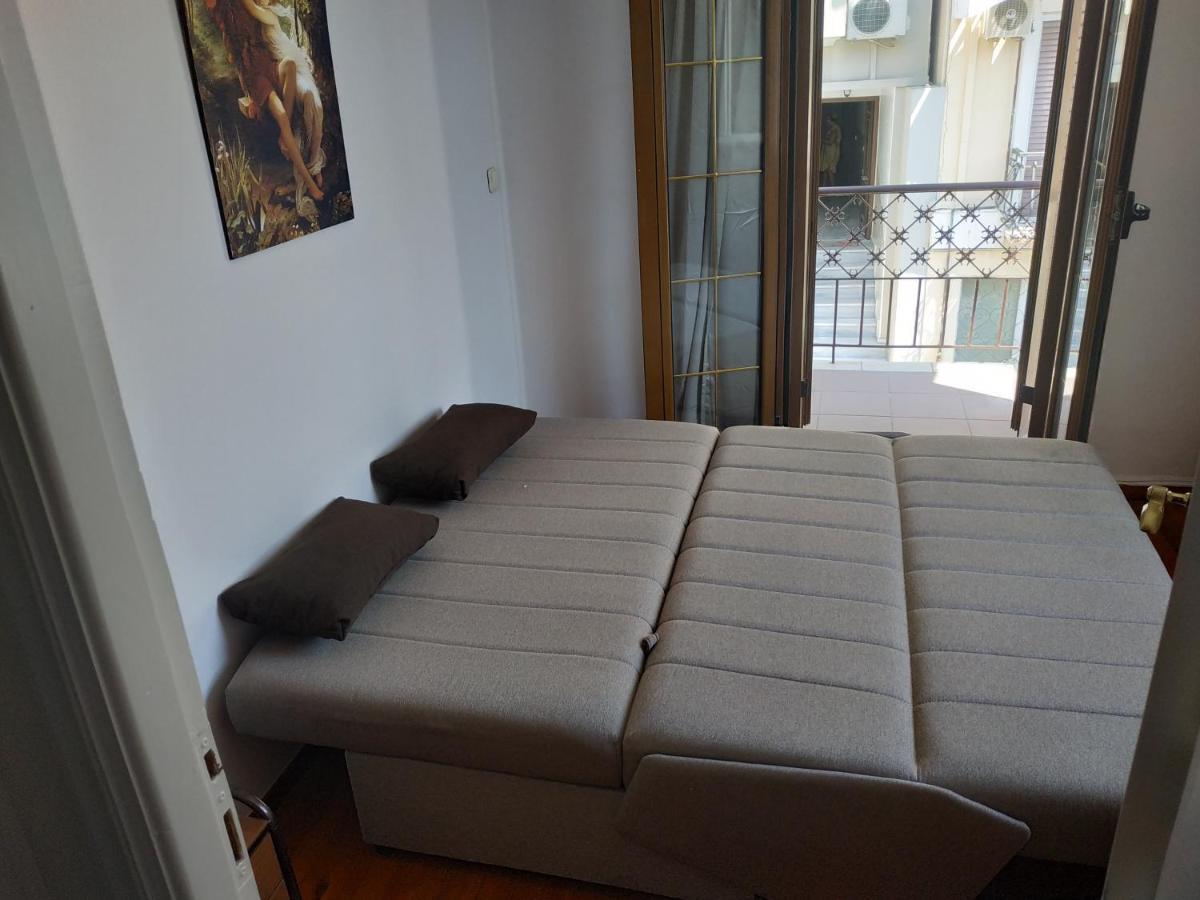 Gio Iii Apartment